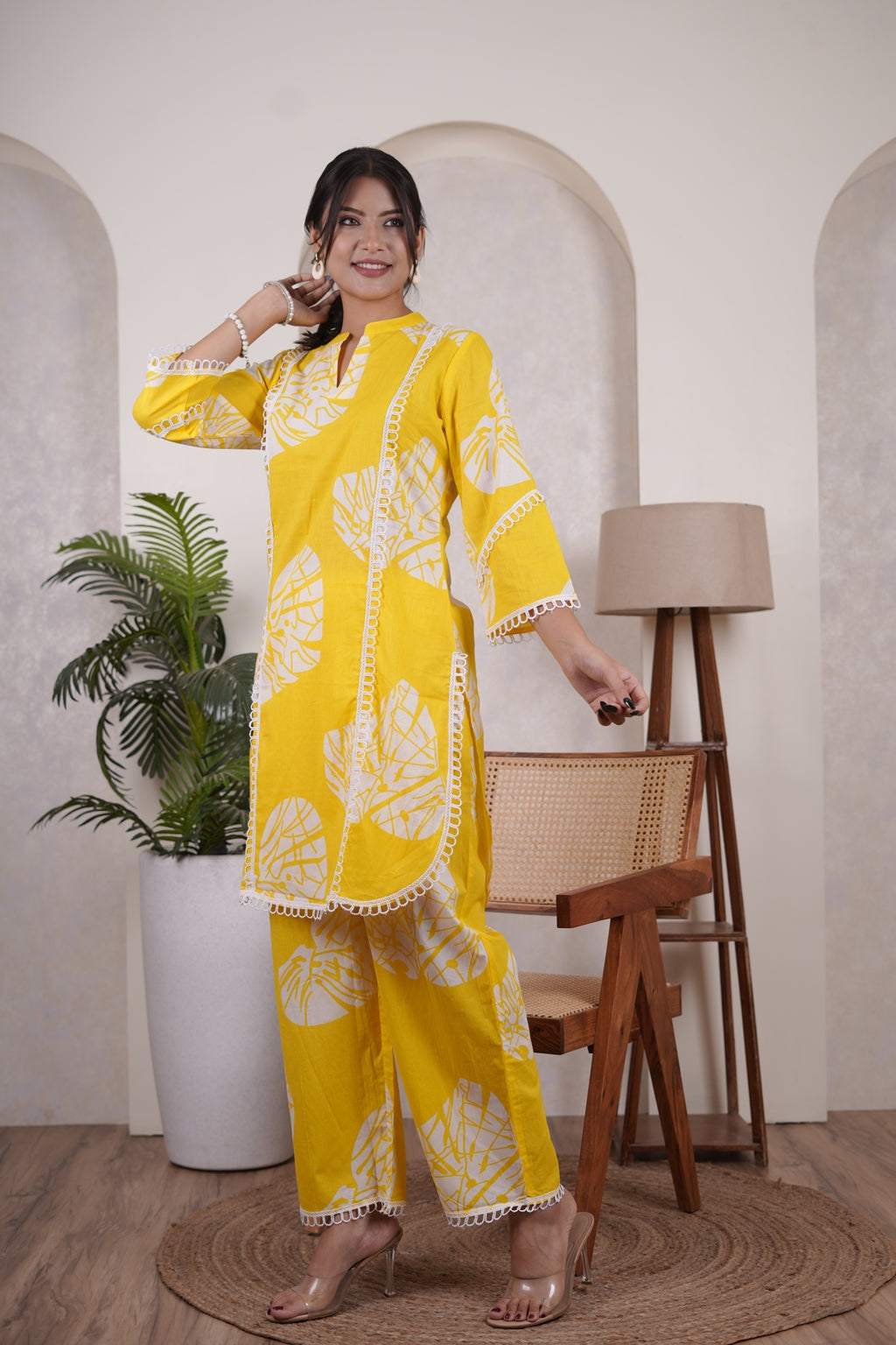 yellow Cord- set