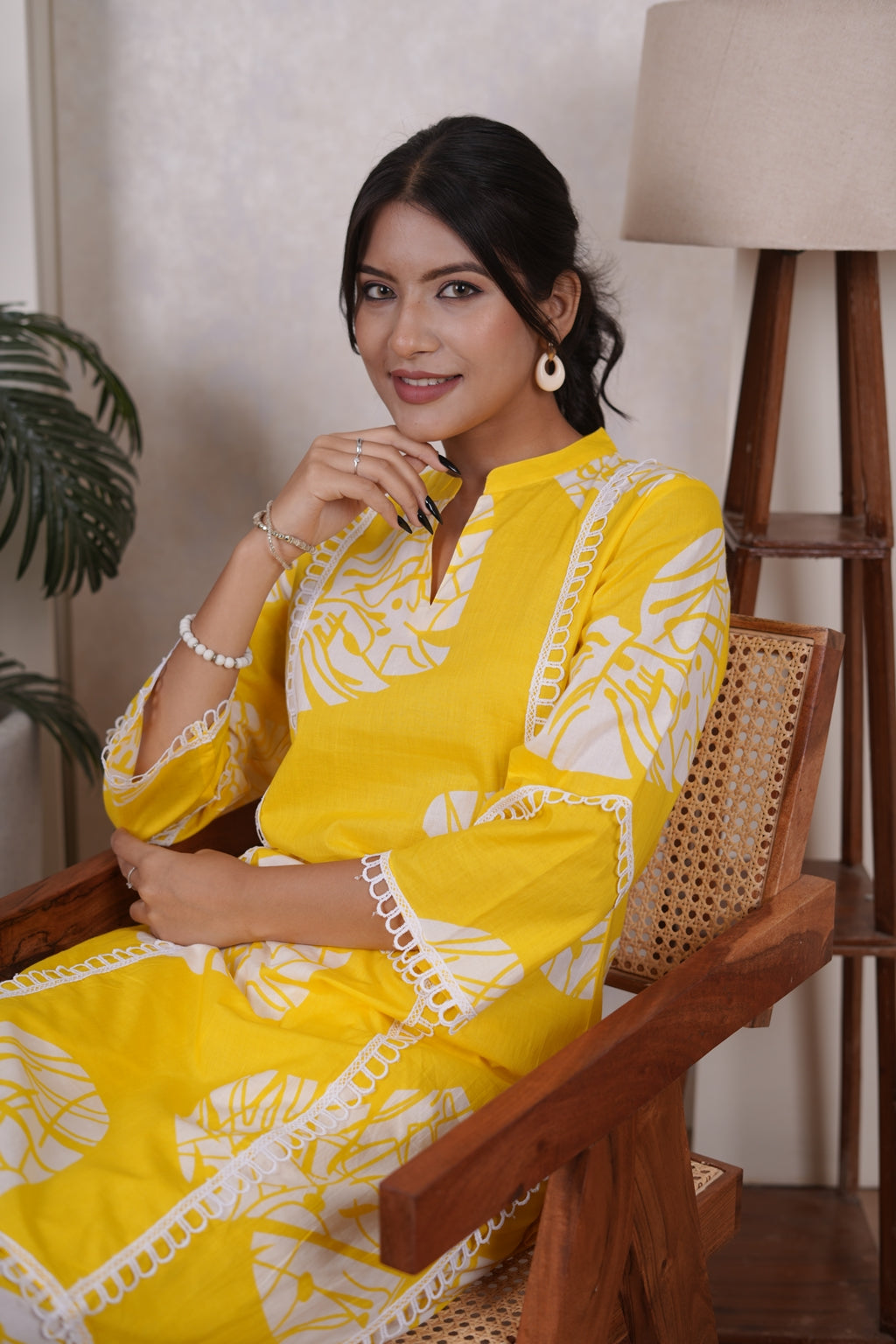 yellow Cord- set