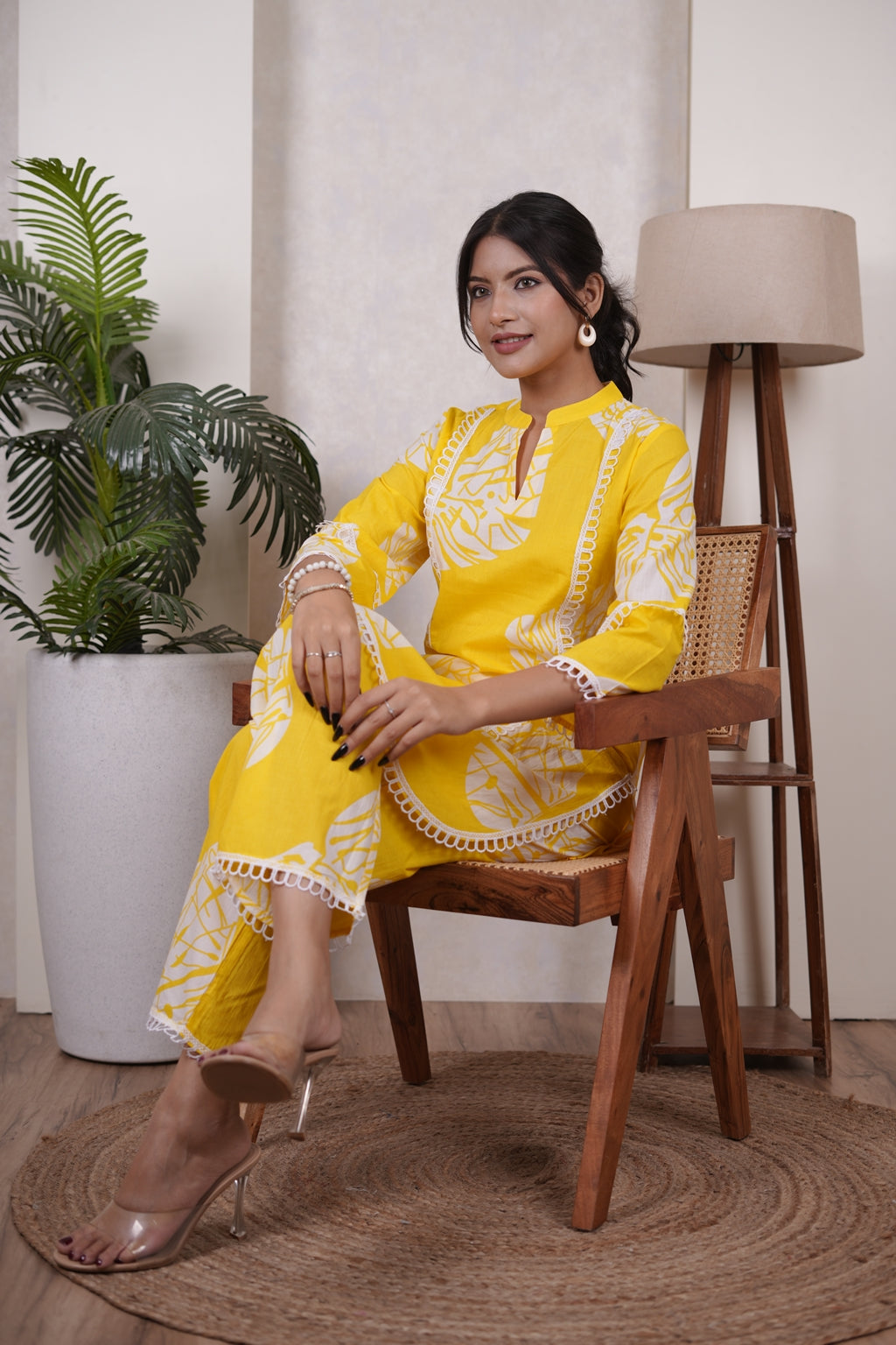 yellow Cord- set