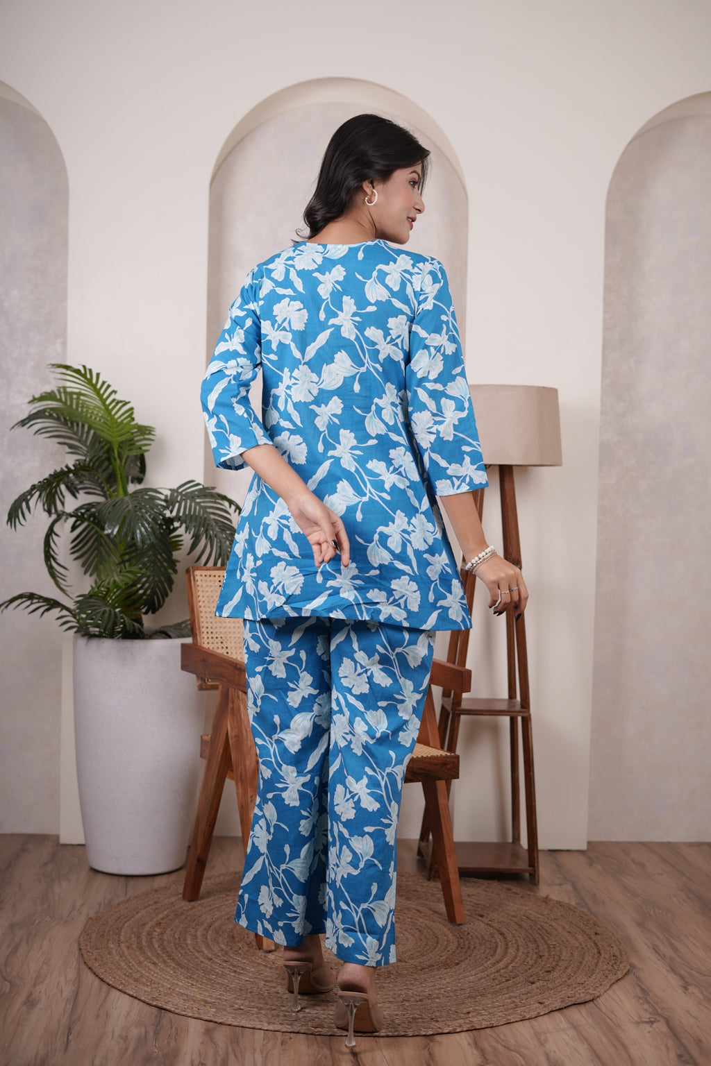 Blue Cord- set
