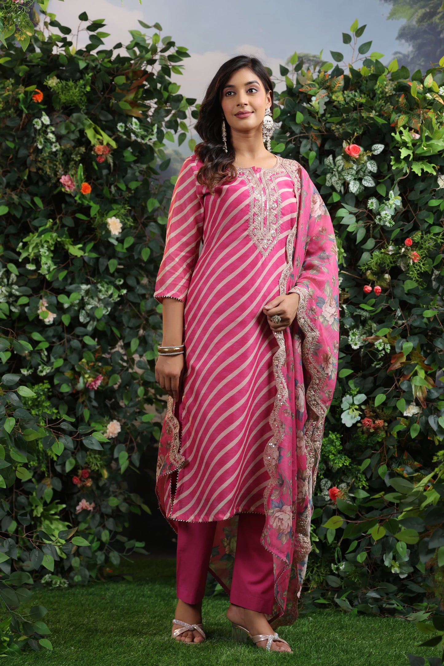 Pink kurti pant dupatta set
