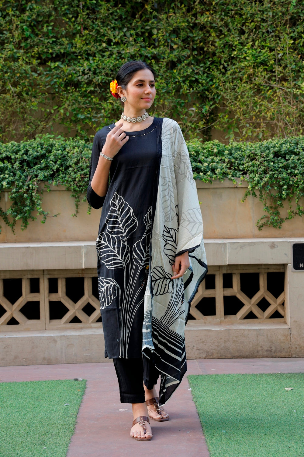 Black Kurti, Pant & Dupatta Set