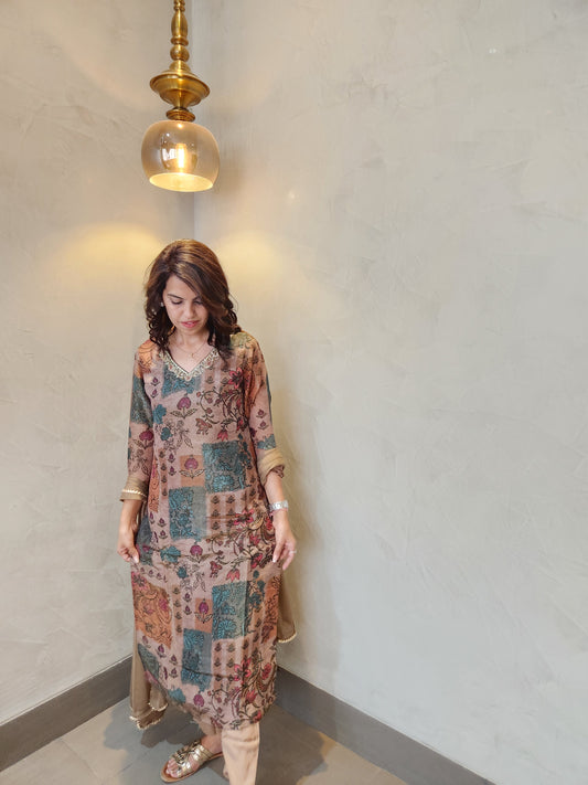 Brown Floral Print Kurta Pant & Dupatta Set