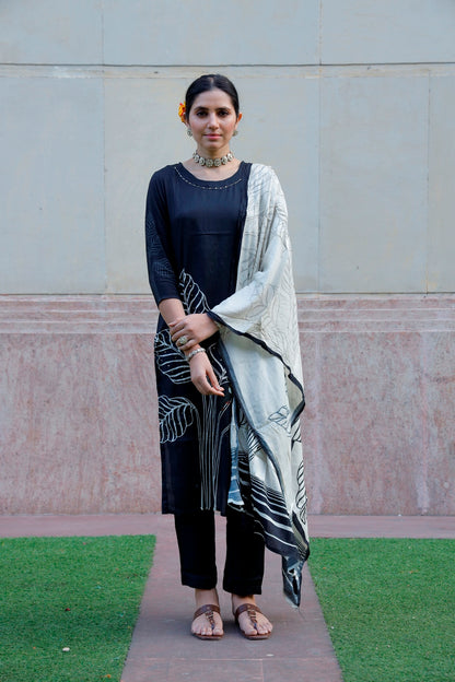 Black Kurti, Pant & Dupatta Set